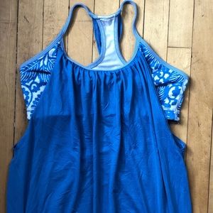 Lululemon 2-in-1 tank with built in sports bra